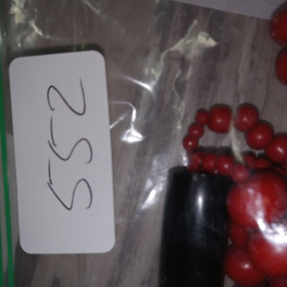 Vintage Red Multi-Strand Chunky Bead Necklace With Black Horn Clasp Boho - Picture 8 of 8